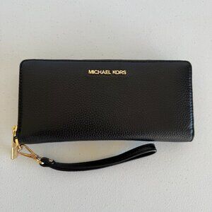 Michael Kors Black Leather Wristlet Wallet – Gold Hardware NWOT
